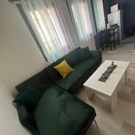 Studio De La Gare فيزول المظهر الخارجي الصورة